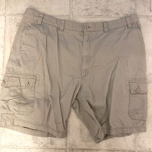 48 waist Men’s Khaki shorts